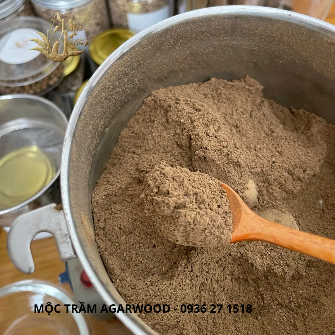 [Premium] Natural Agarwood Powder – Vietnamese Oud Powder for Incense, Home Fragrance &amp; Incense Making